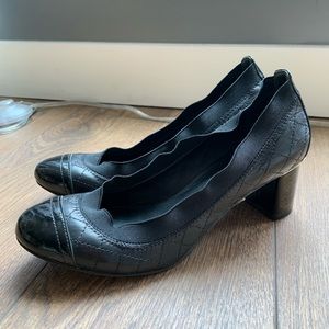 Tory Burch low heels